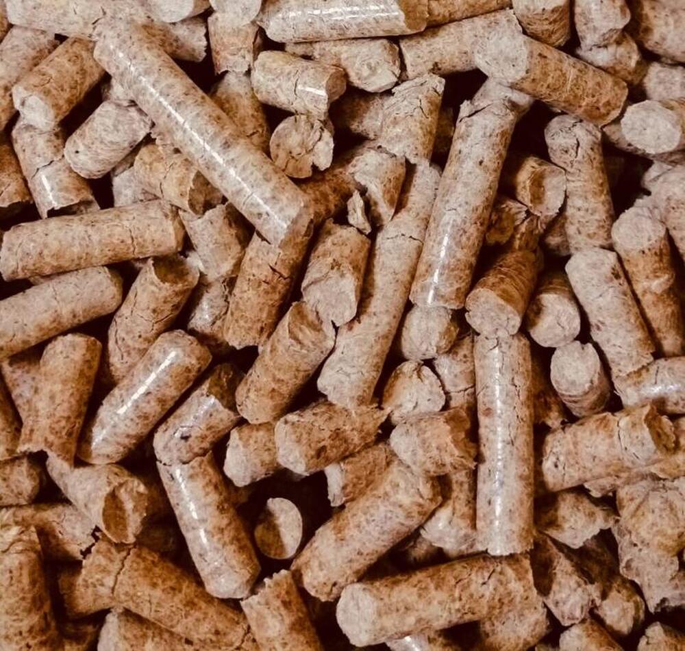 工業用木顆粒是生質能源的一種形式，也被稱為木質顆粒或生物質顆粒。